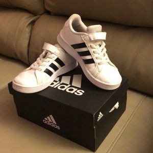 Unisex Toddler Adidas Sneakers